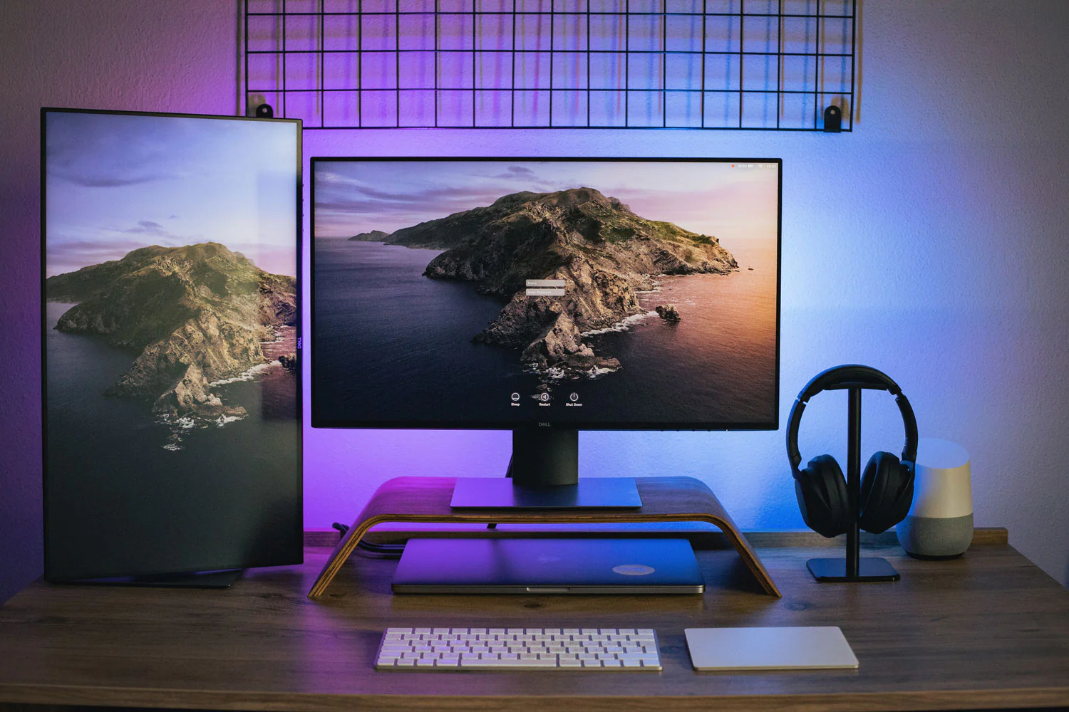 Dual Monitor (Vertical + Horizontal) Layout